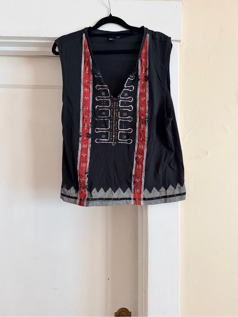 Insight Black Sleeveless Tank with Red Accent